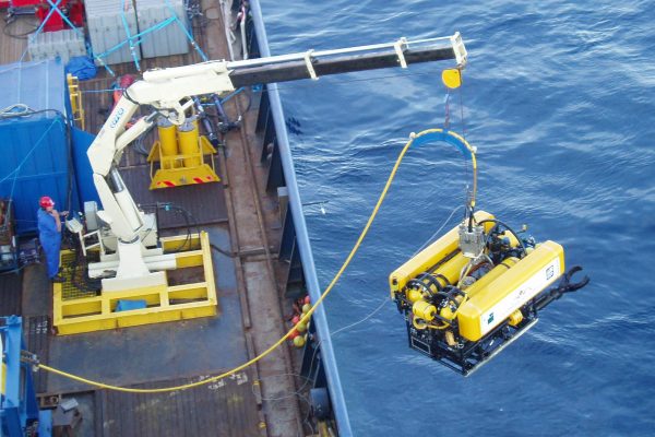 rov auditing 600x400 - Project Support