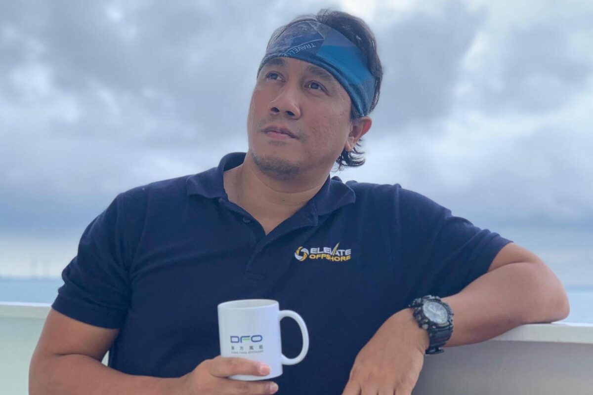 Roslan Jaafar Elevate Offshore Surveyor 1 1200x800 - Team Insights: Exploring the Depths with Roslan Jaafar
