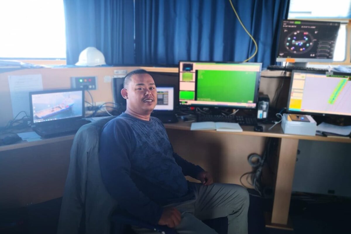 Elevate Offshore Azhari Japli 1200x800 - Team Insights: Advancing Hydrographic Surveying with Mohd Azhari Japli