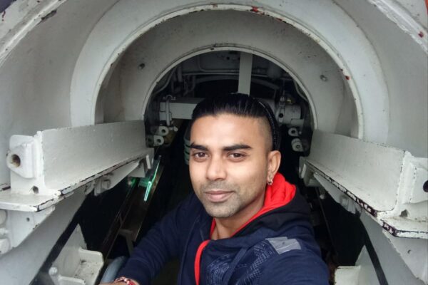 Deb Elevate Offshore 1st Submarine Visit 600x400 - Team Insights: Debasish Nandi’s Journey of Resilience and Support