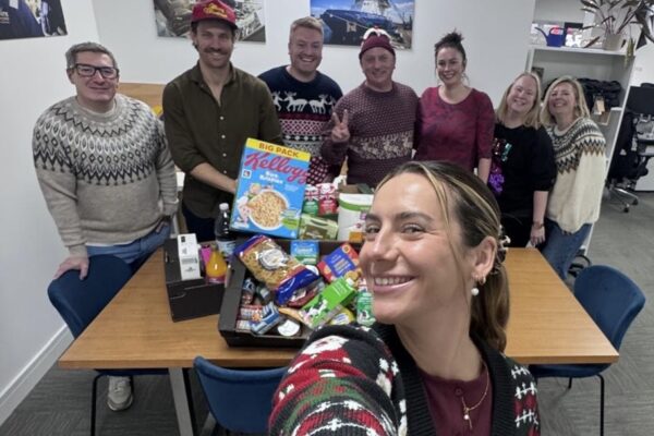 Foofbank Elevate Offshore 6 e1771427998174 600x400 - Christmas 2025: Community Action Making a Difference in Newquay